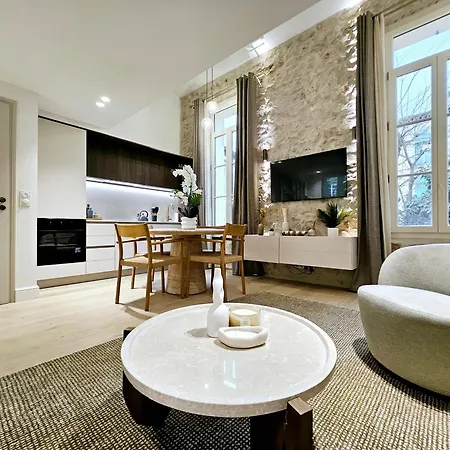 Le Lacan - Proche Du Port Lägenhet Antibes