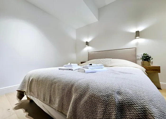 Le Lacan - Proche Du Port