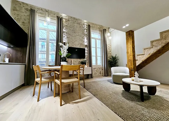 Le Lacan - Proche Du Port Daire